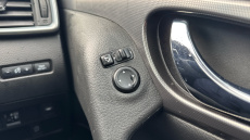 Nissan Qashqai 1.2 DiG-T N-Connecta 5dr Petrol Hatchback